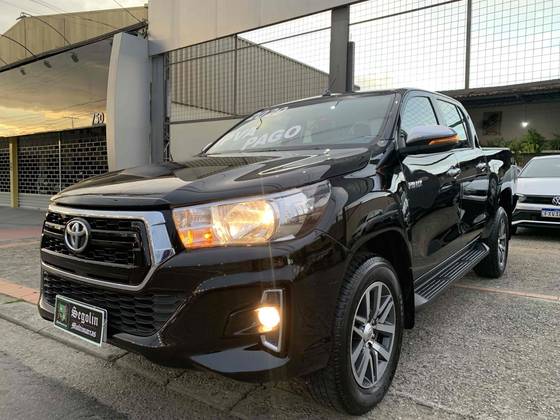 TOYOTA HILUX 2.8 SRV 4X4 CD 16V DIESEL 4P AUTOMÁTICO